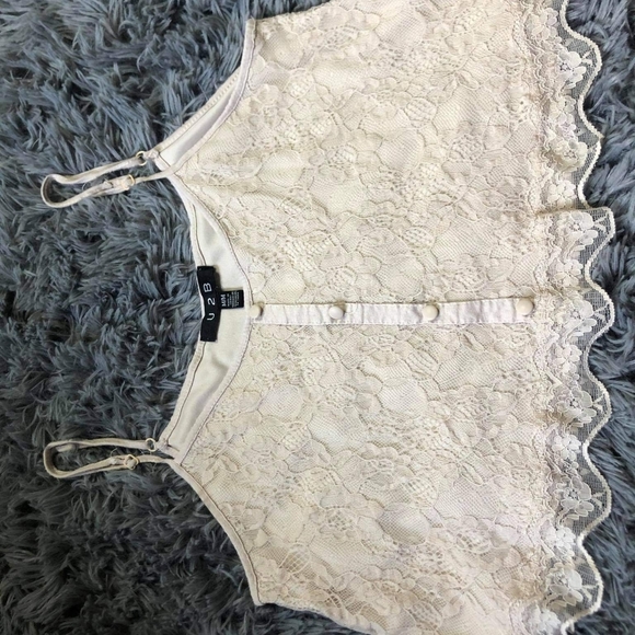 2/$15 Crop Top- mix&match - Picture 1 of 8